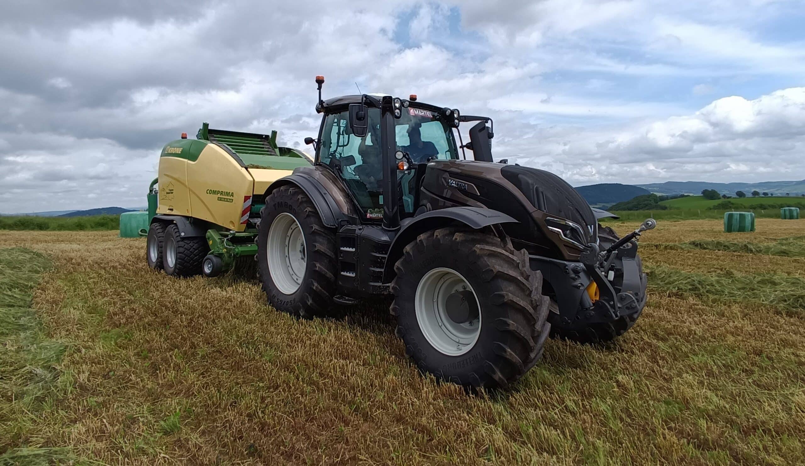 Valtra + Krone